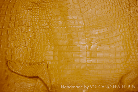 Da cá sấu Volcano Leather